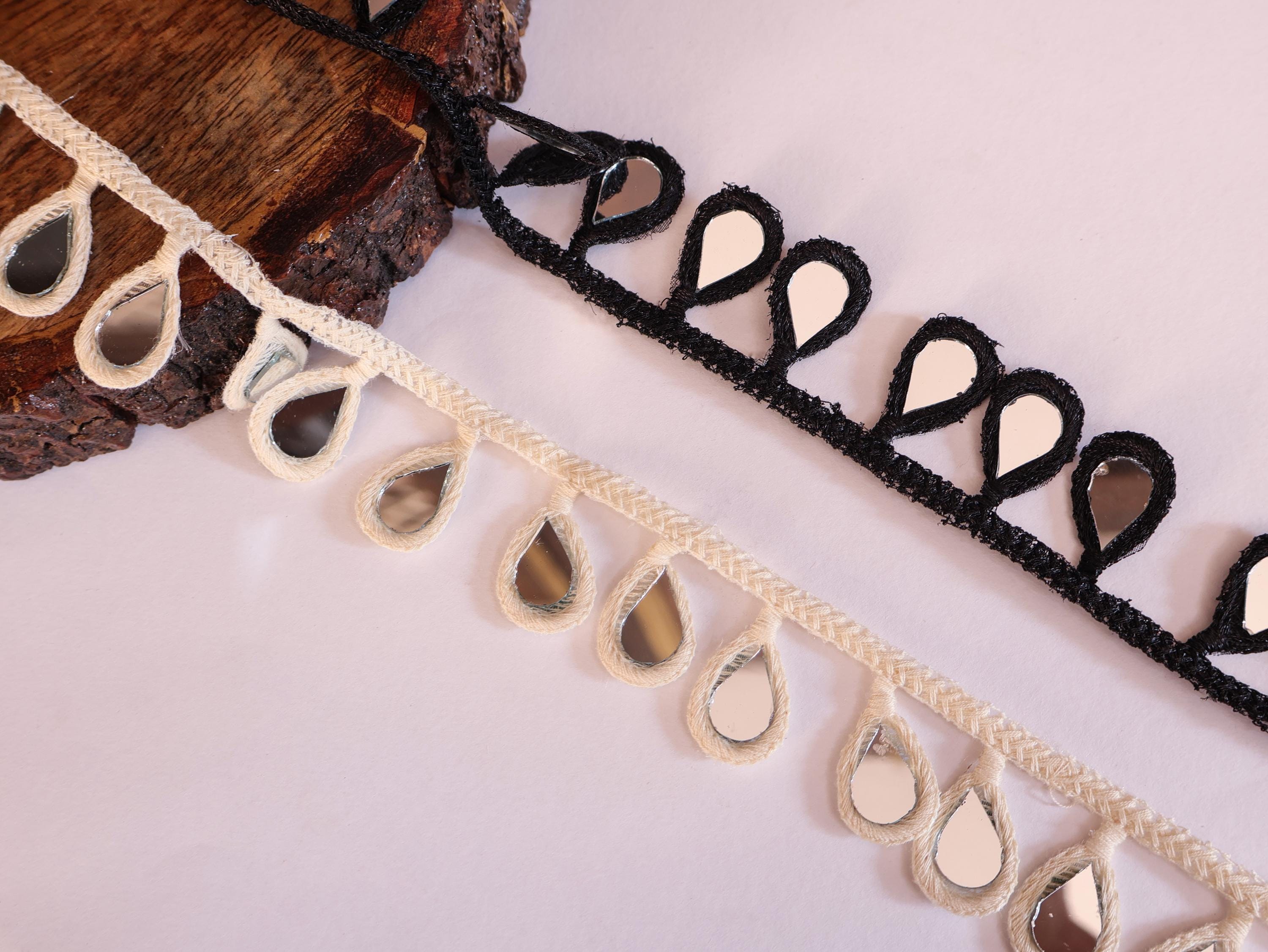 Mirror Sari Border Trim: White/Black Indian Lace (3 Yards)