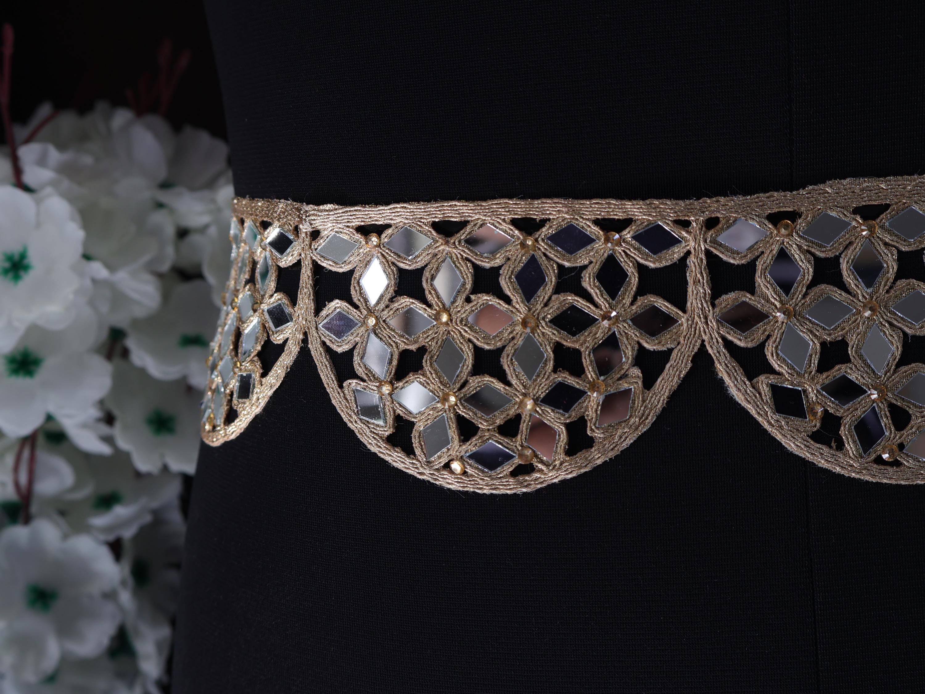 Rose Gold Mirror Trim: Scalloped Cutwork Indian Lace, 1 Yard