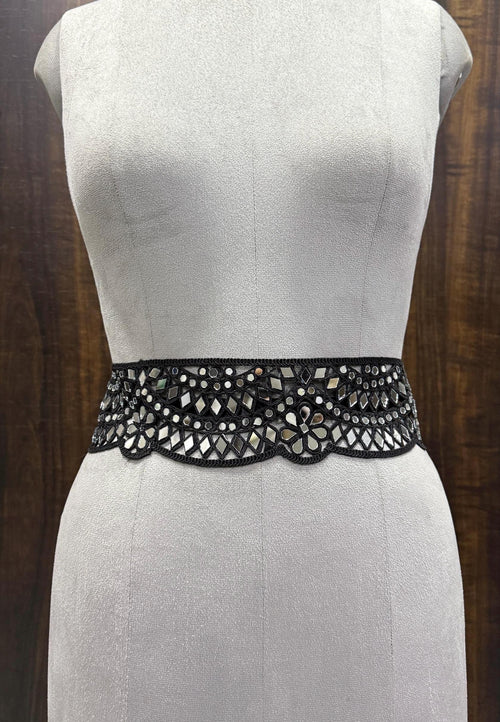 Black Scalloped Mirror Trim: Indian Lace Border, 8cm Wide