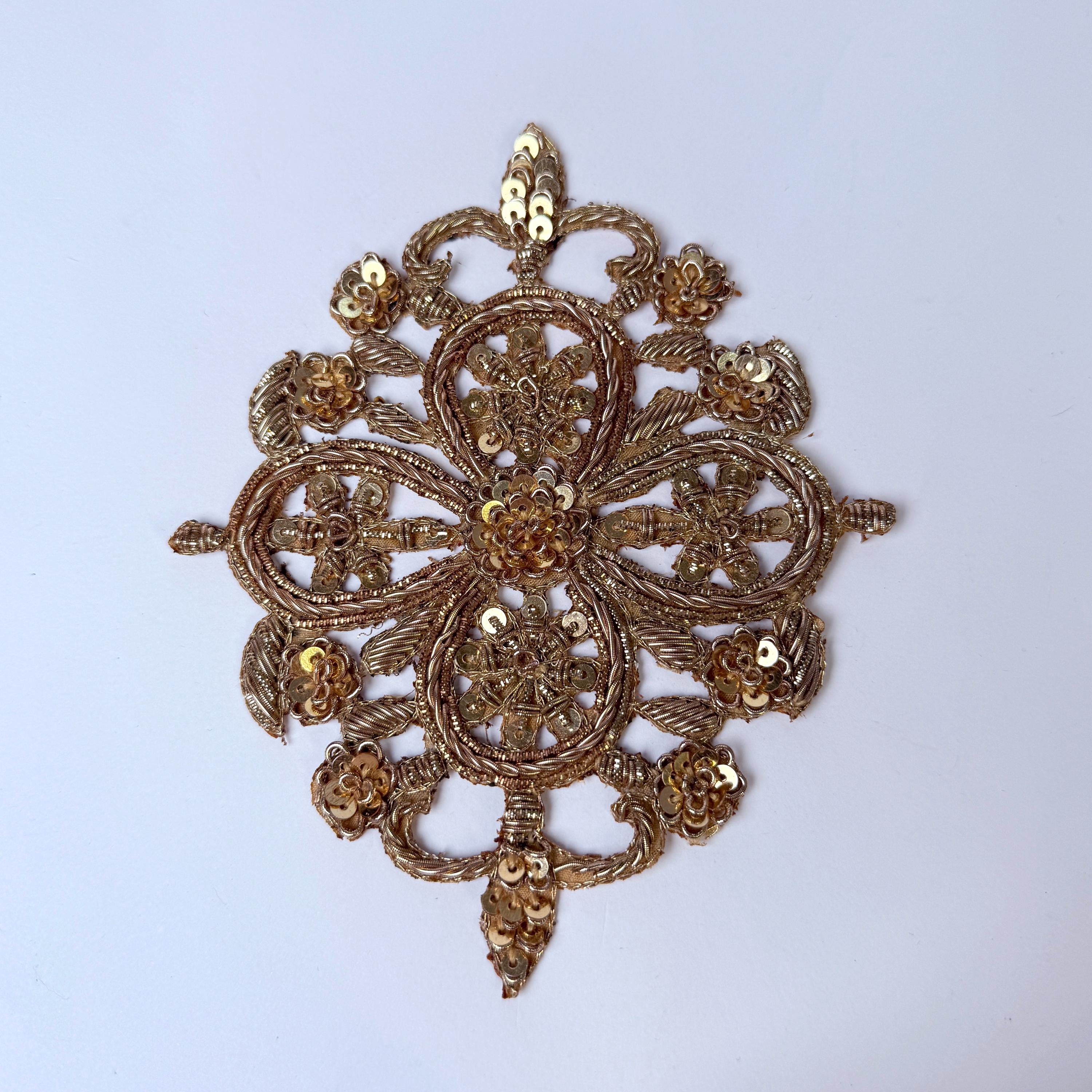 Handcrafted Zardozi Embroidered Applique Patch: Gold/Rose Gold Indian Design