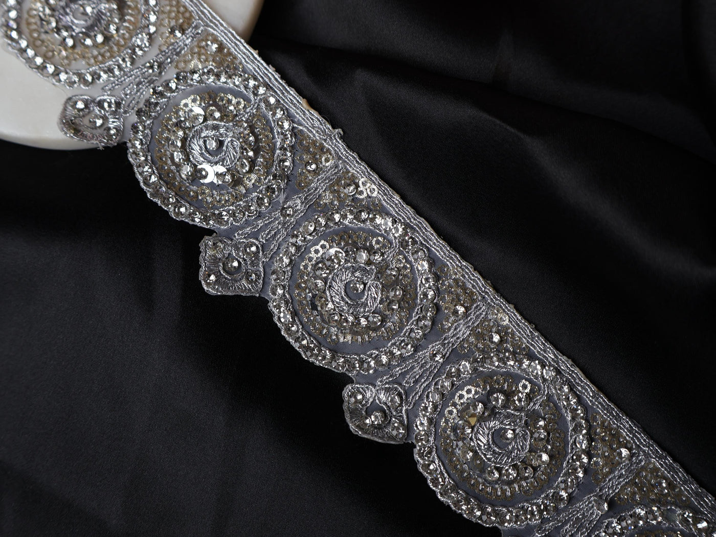 Silver Zircon Sequin Scallop Trim: Indian Zari Sari Border Lace, 5cm
