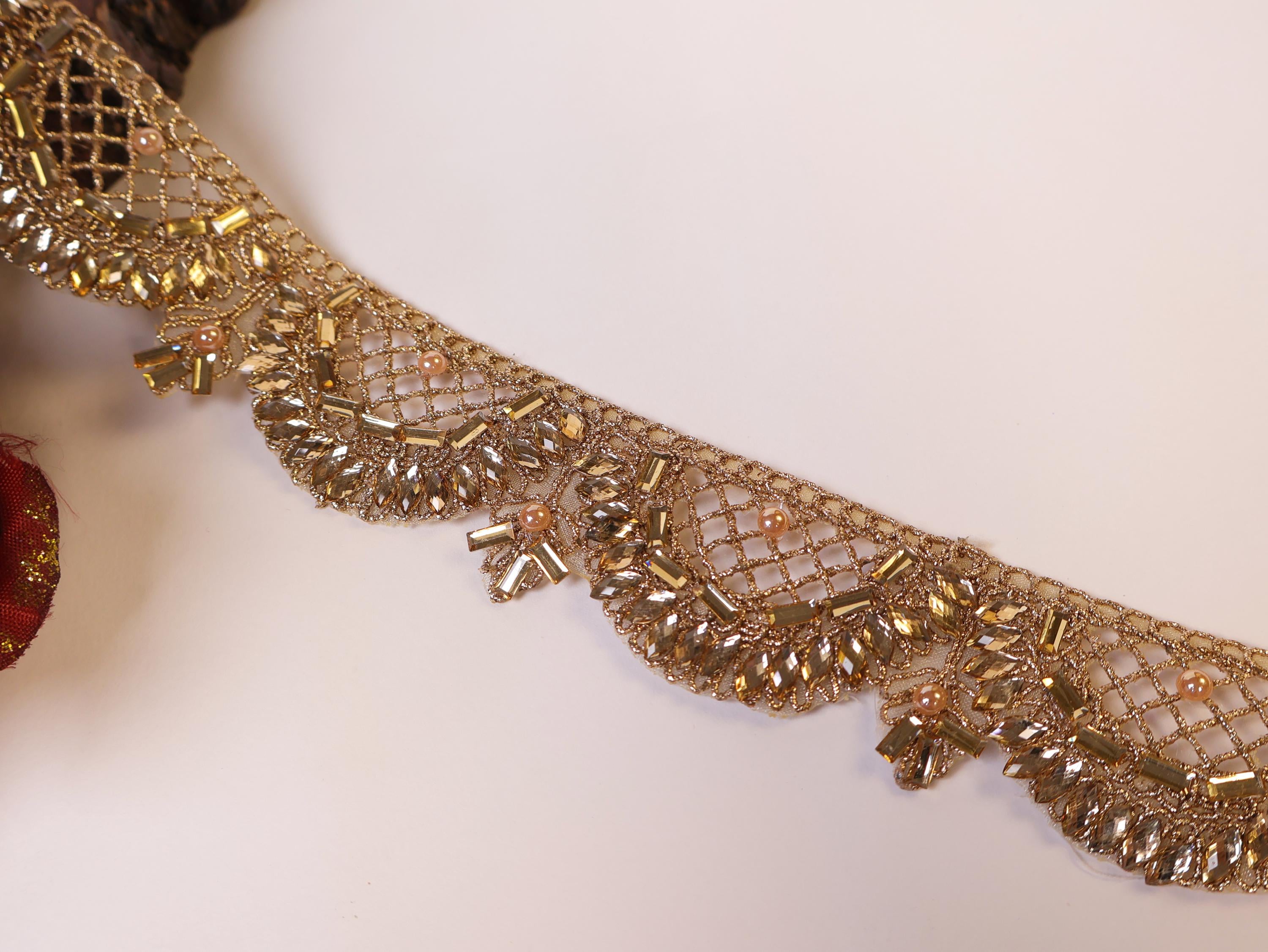 Champagne Gold Rhinestone Kundan Jali Trim: Indian Sari Embellishment