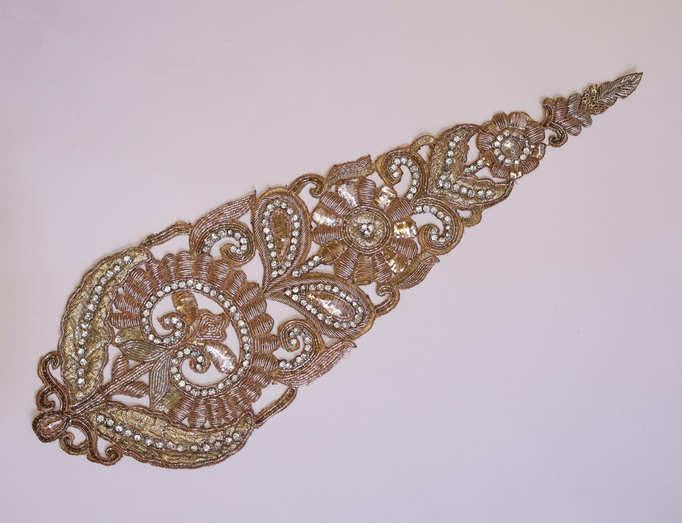 Zardozi Kalash Patch: Indian Embroidered Pearl Applique (40x14cm)