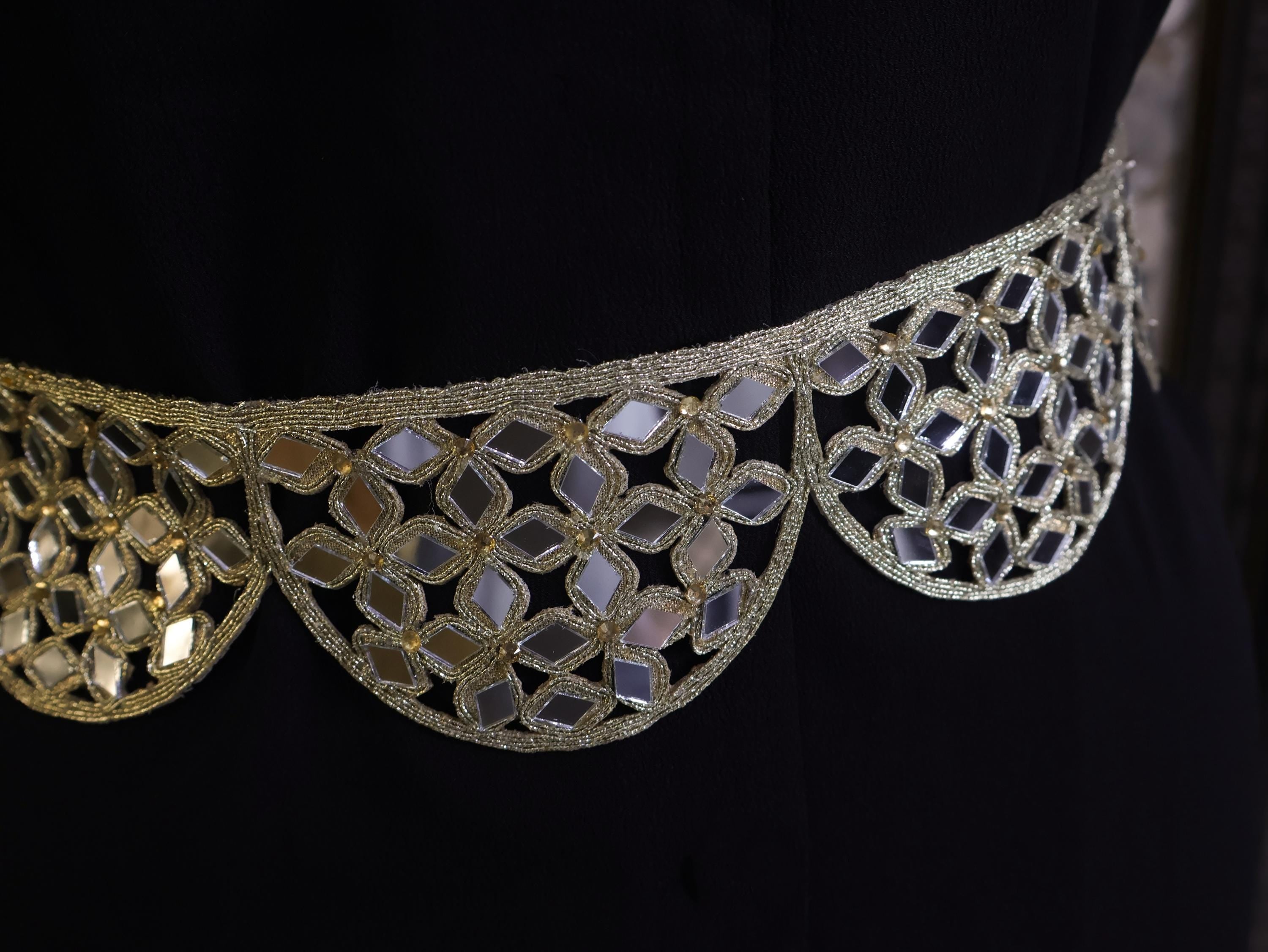 Mirrorwork Scalloped Waist Belt: Creme Gold Boho Festival Fashion
