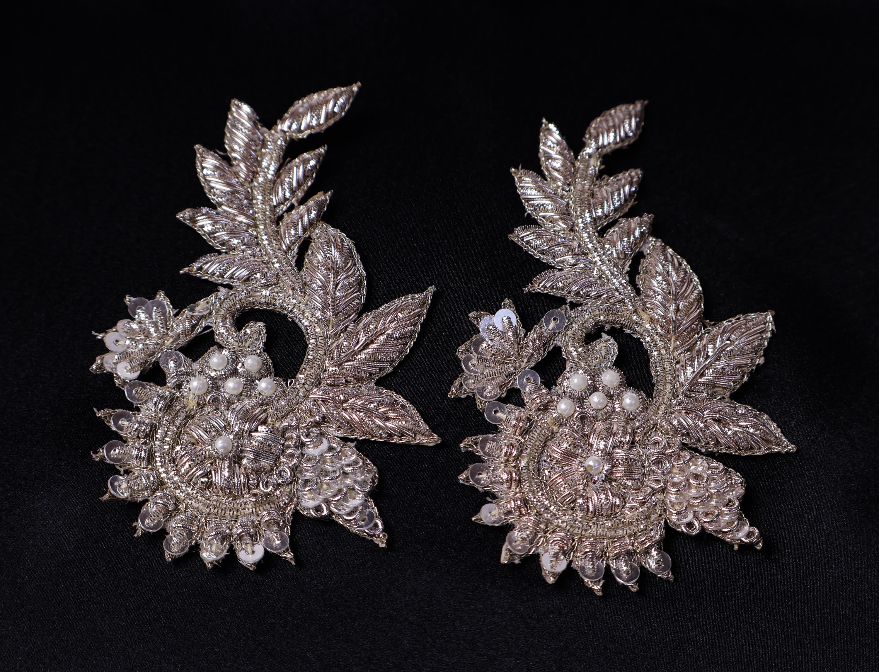 White Gold Floral Zardozi Embroidered Applique Patch (10x5 cm) 4 Pc