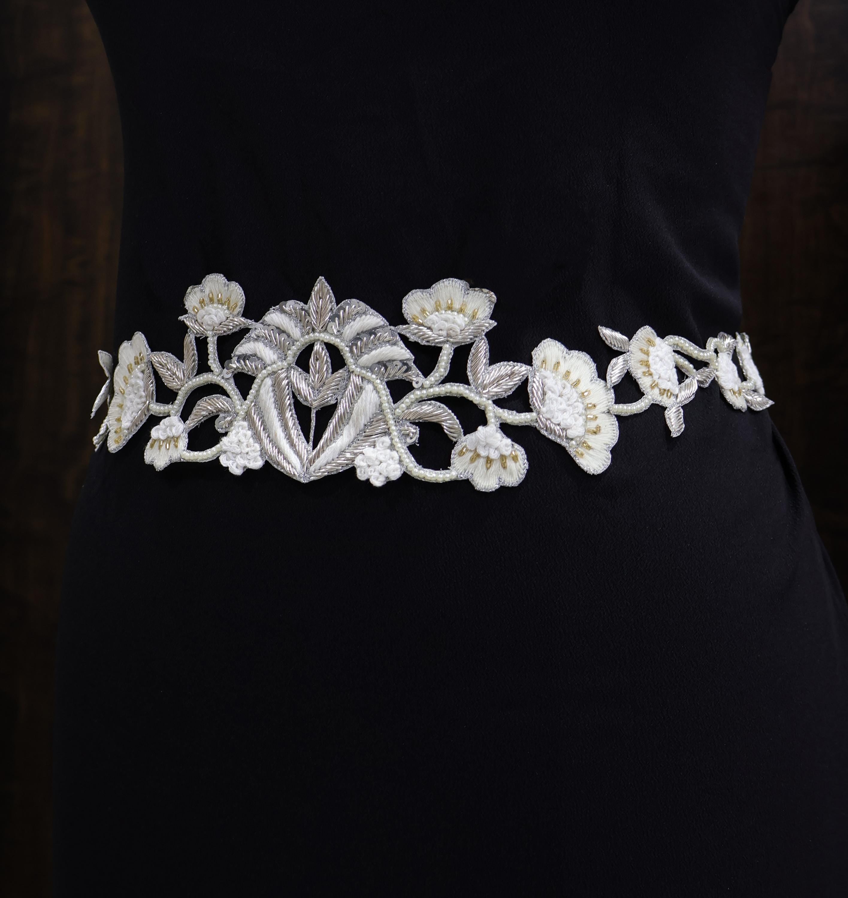 Hand Embroidered Floral Waist Belt: Vintage Style Off White Belt