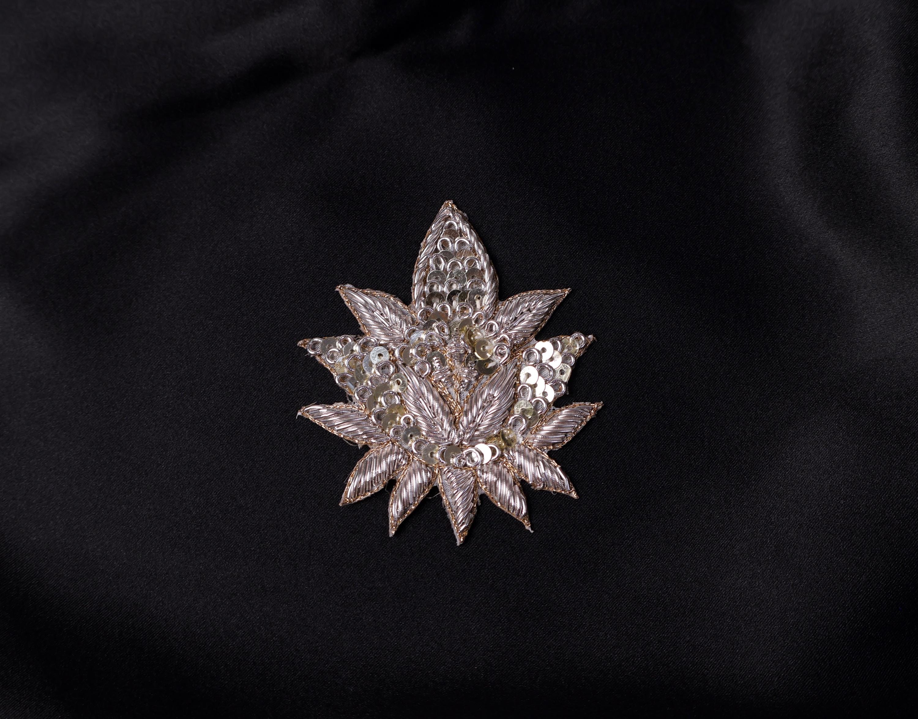White Gold Floral Zardozi Embroidered Applique Patch (7x6 cm) 4 Pc