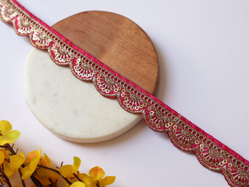 Hot Pink Narrow Scallop Zari Lace Trim - 9 Yards long