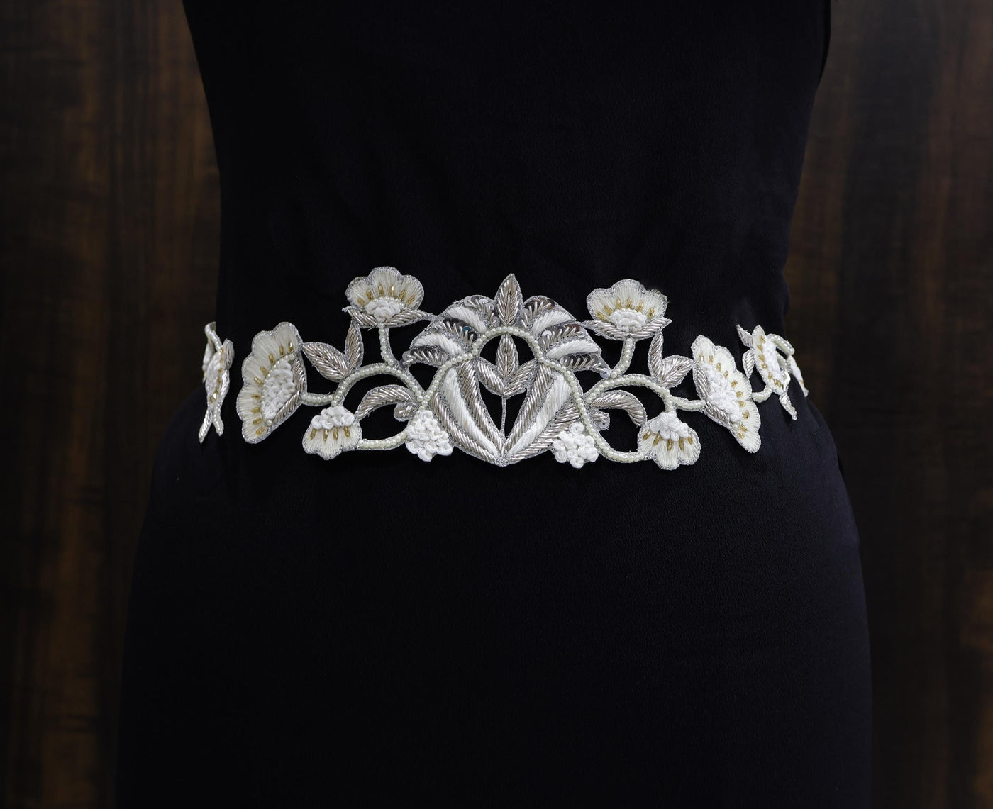 Hand Embroidered Floral Waist Belt: Vintage Style Off White Belt