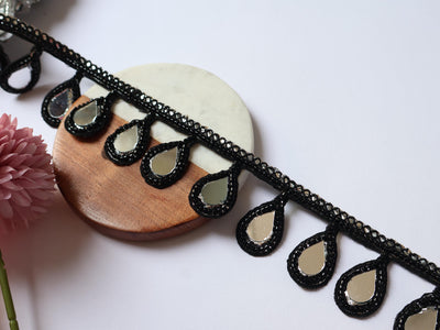 3 Yards Black/ Silver Beaded Mirror Fringe Lace: Borde Espejo