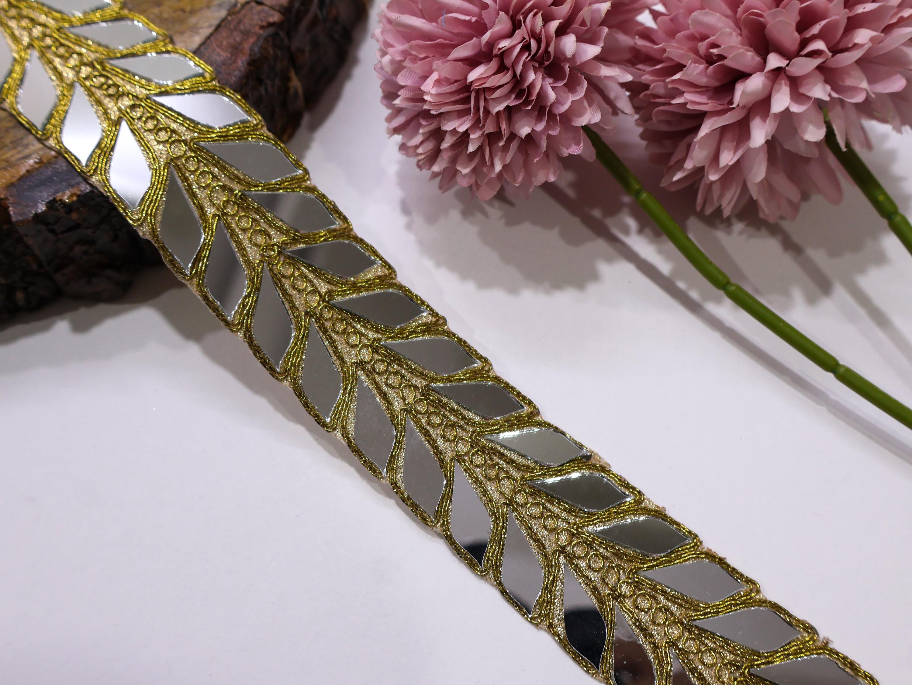 Antique Gold Designer Mirror Cutwork Trim: Indian Vine Lace Border