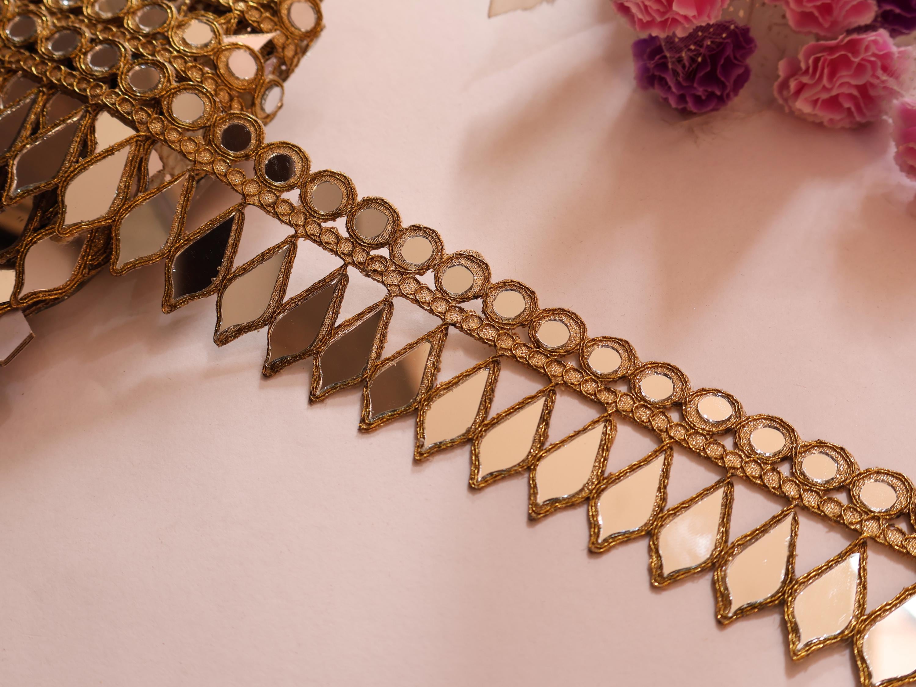 Cutwork Mirror Designer Choker Lace: Gold Indian Lace Trim (4cm Wide)