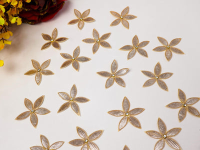 25 Rose Gold Star Shape Gota Applique Patches (35mm)